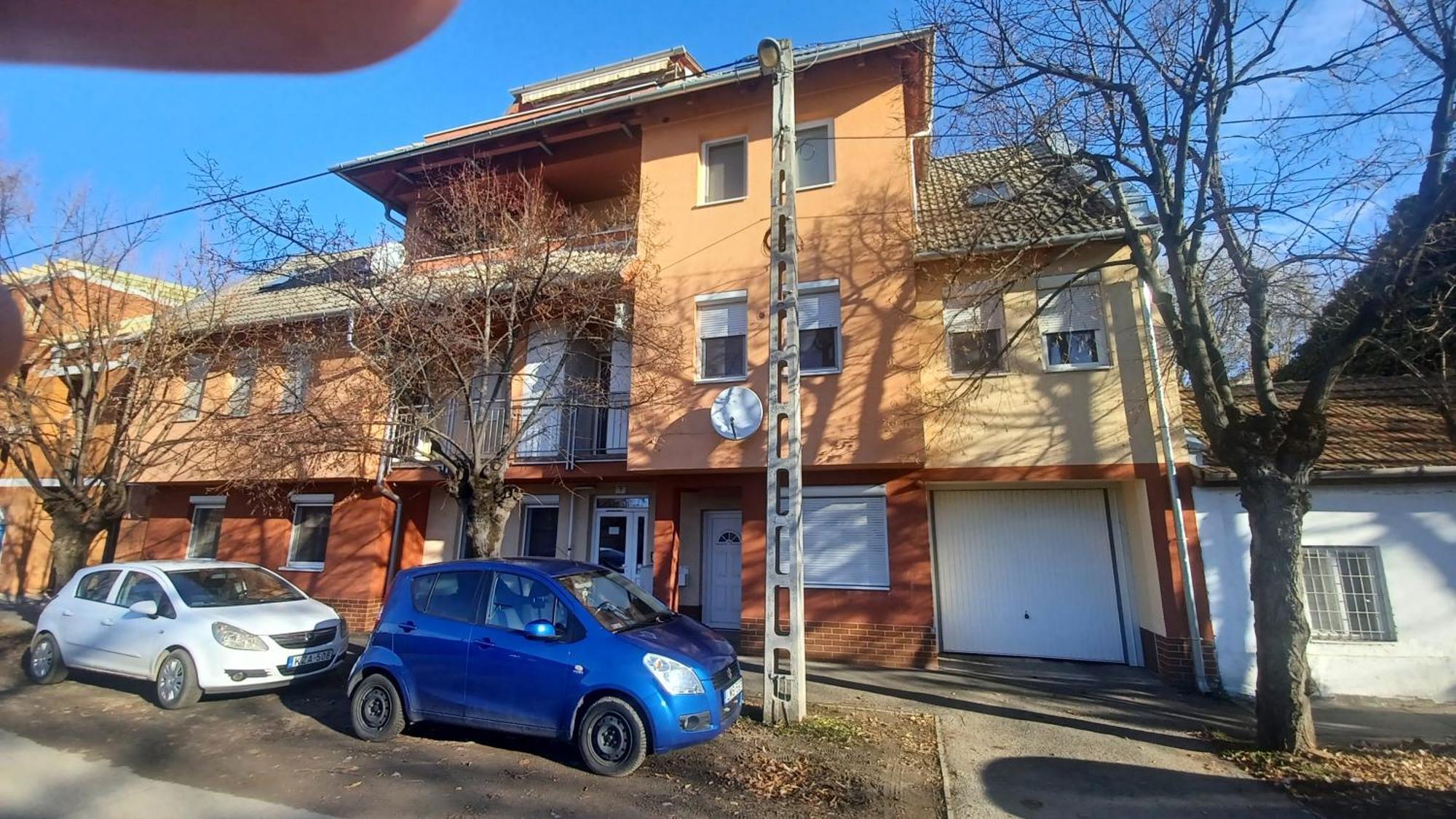 Hunyadi Apartman Apartment Szeged Exterior photo